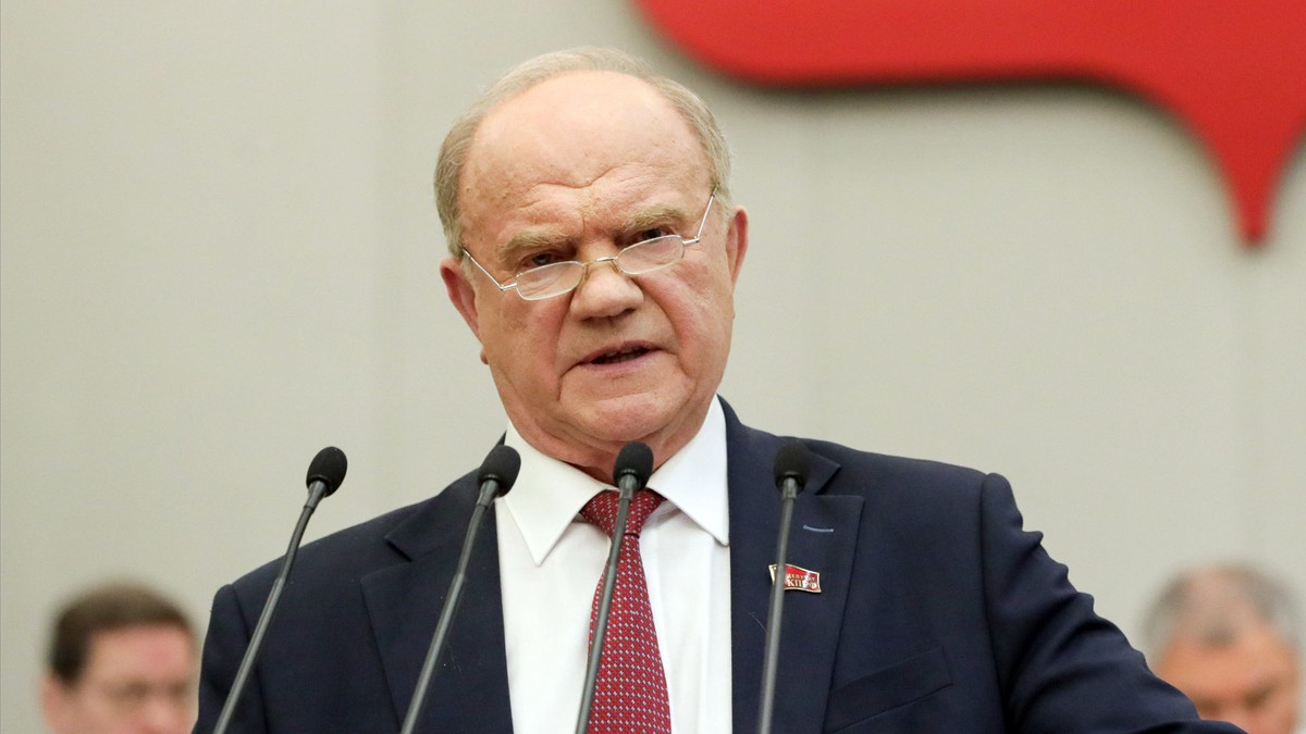 Зюганов рассказал, как консультировал Путина на «сталинской» даче