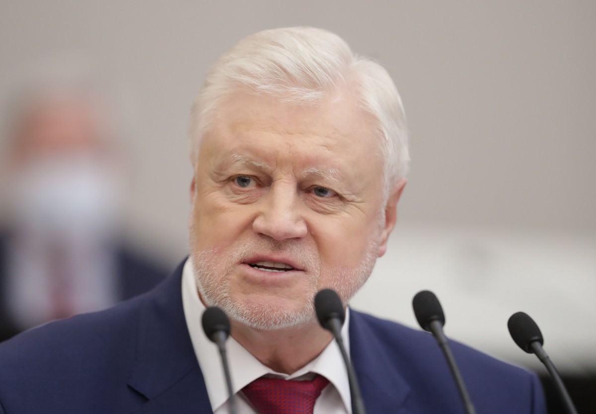 Председатель Партии «Справедливая Россия – за правду» поздравил ВДВ с праздником