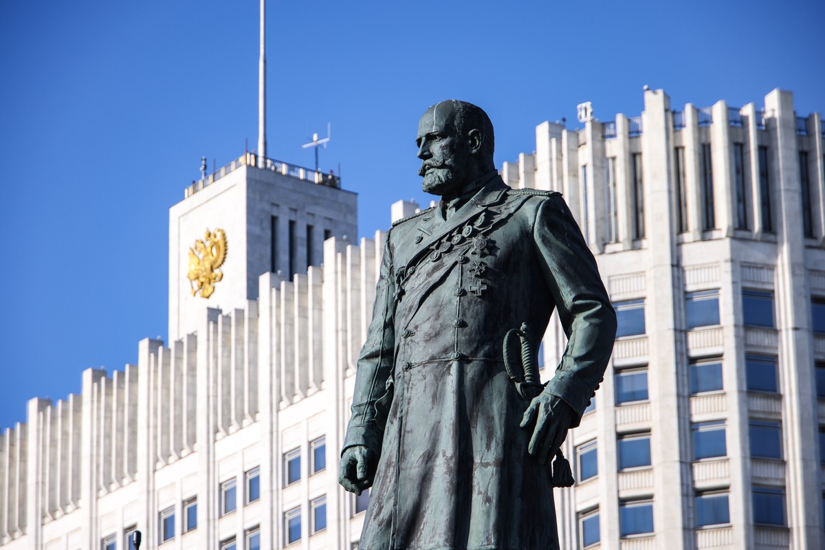 В Киеве предложили обменять останки Петра Столыпина на пленных украинских солдат