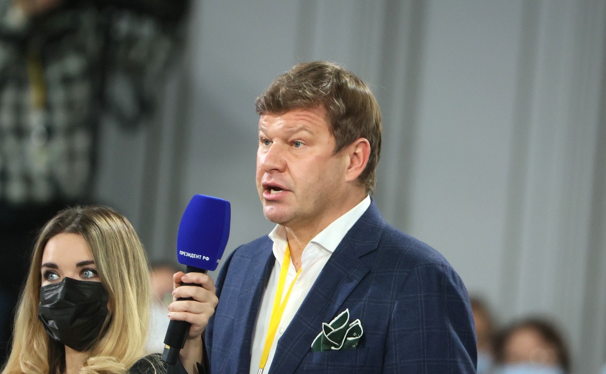 Дмитрий Губерниев ответил бывшему комментатору «Матч ТВ» Андронову
