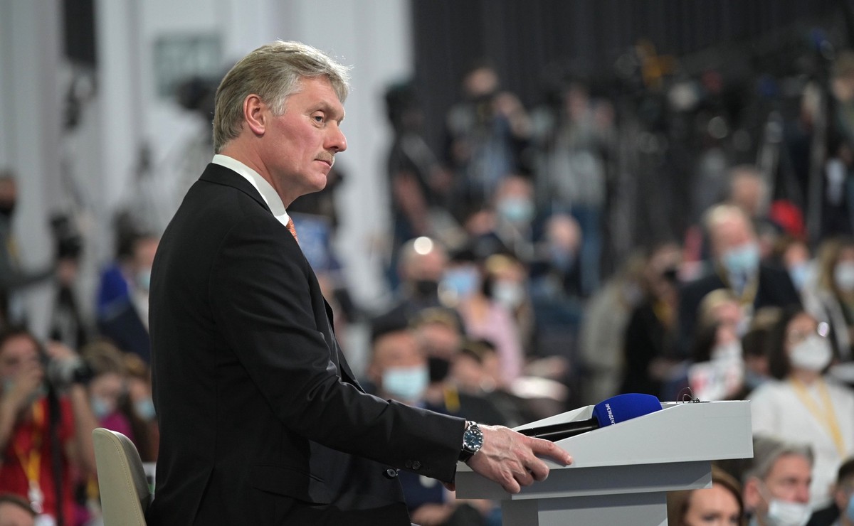 Песков заявил, что Россия готова вернуться к зерновой сделке незамедлительно