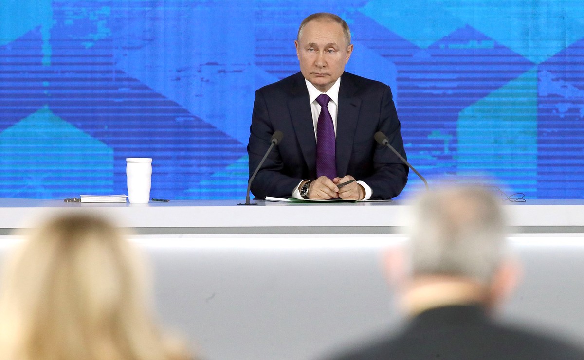 «Справедливая Россия» поддержала кандидатуру Путина на выборах президента России