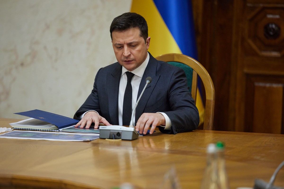 Зеленский: Украина передаст России план урегулирования
