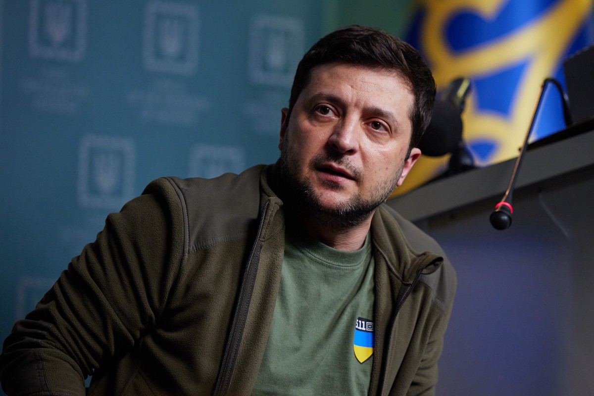 Daily Mail: Зеленский не прокомментировал чествование эсэсовца в Канаде
