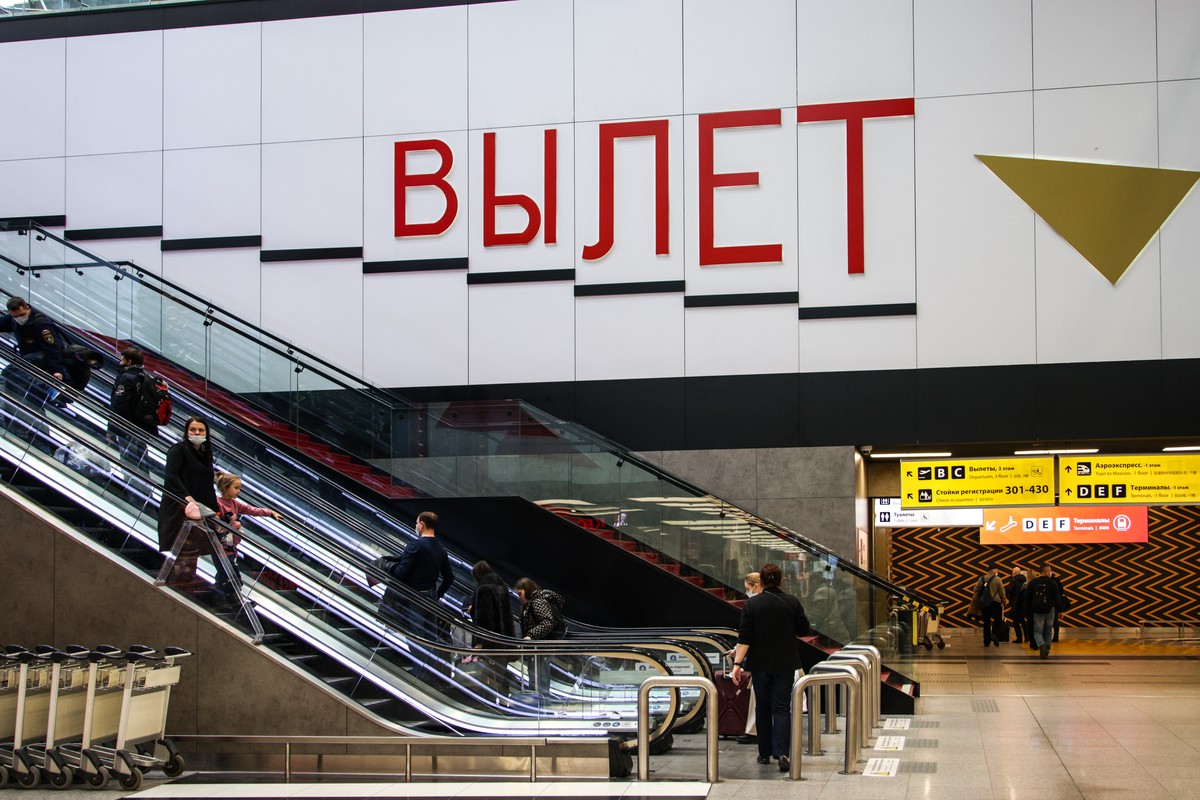 ФАС призвали обратить внимание на ситуацию с ценами на авиабилеты в России