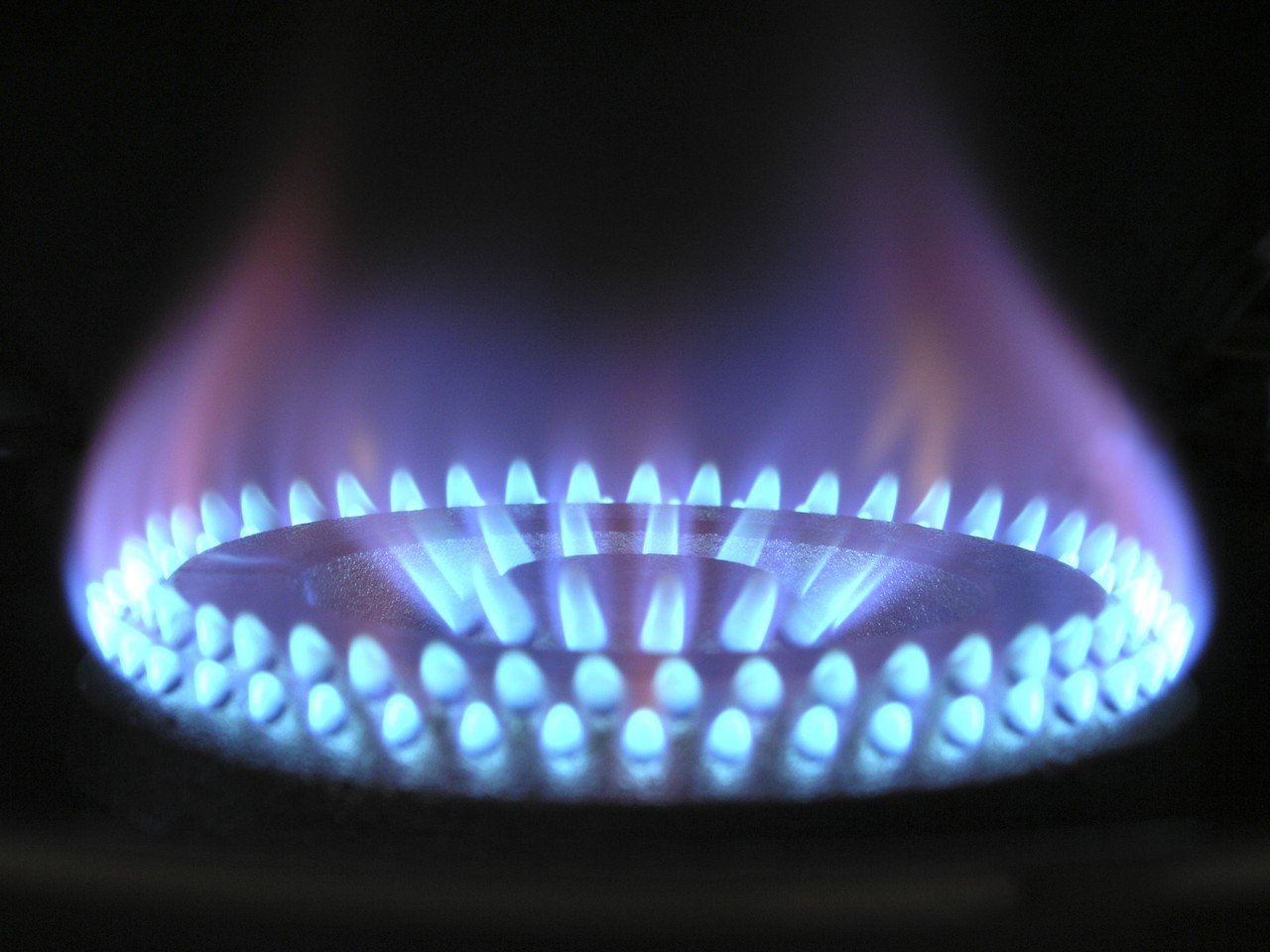 Onet.pl: власти Польши лгали о газе, но топливо может закончиться уже в декабре