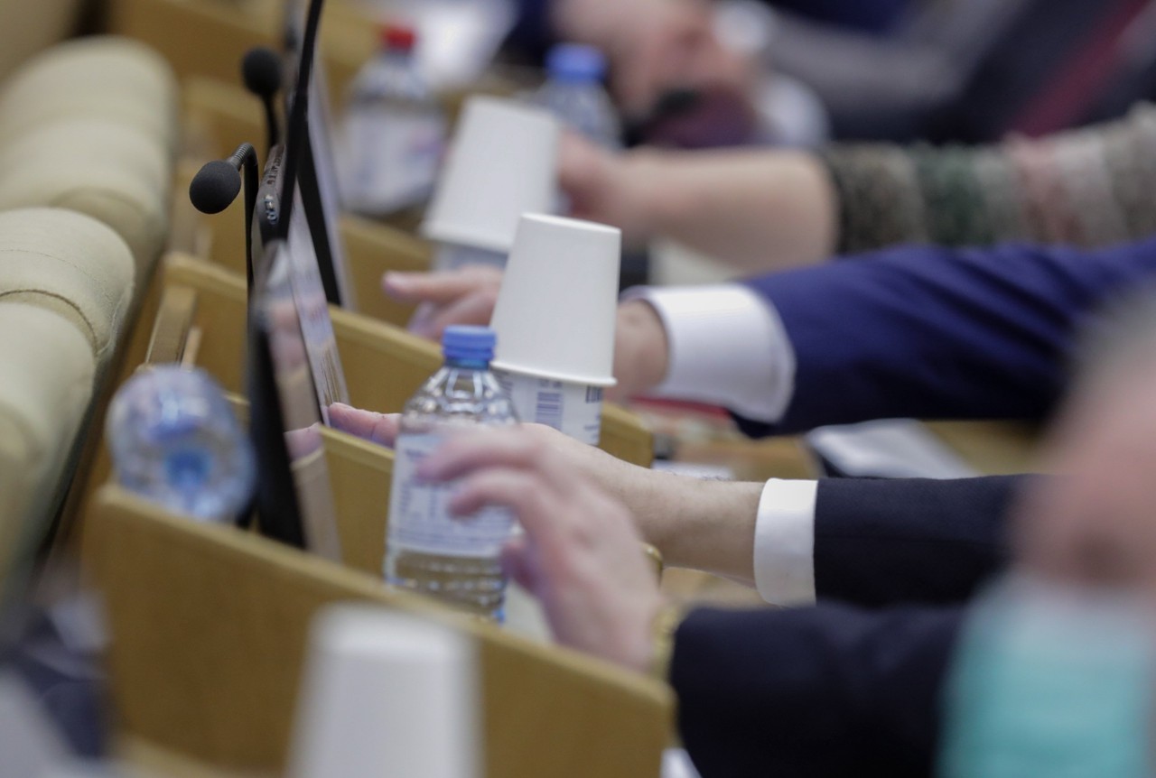 Госдума приняла закон о госязыке, который подразумевает регулирование использования иностранных слов
