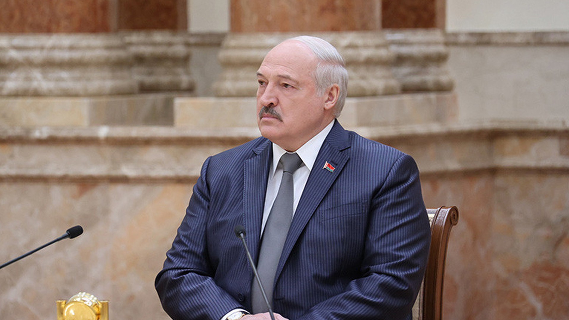 Лукашенко: Минск по-прежнему готов начать диалог с соседями на Западе