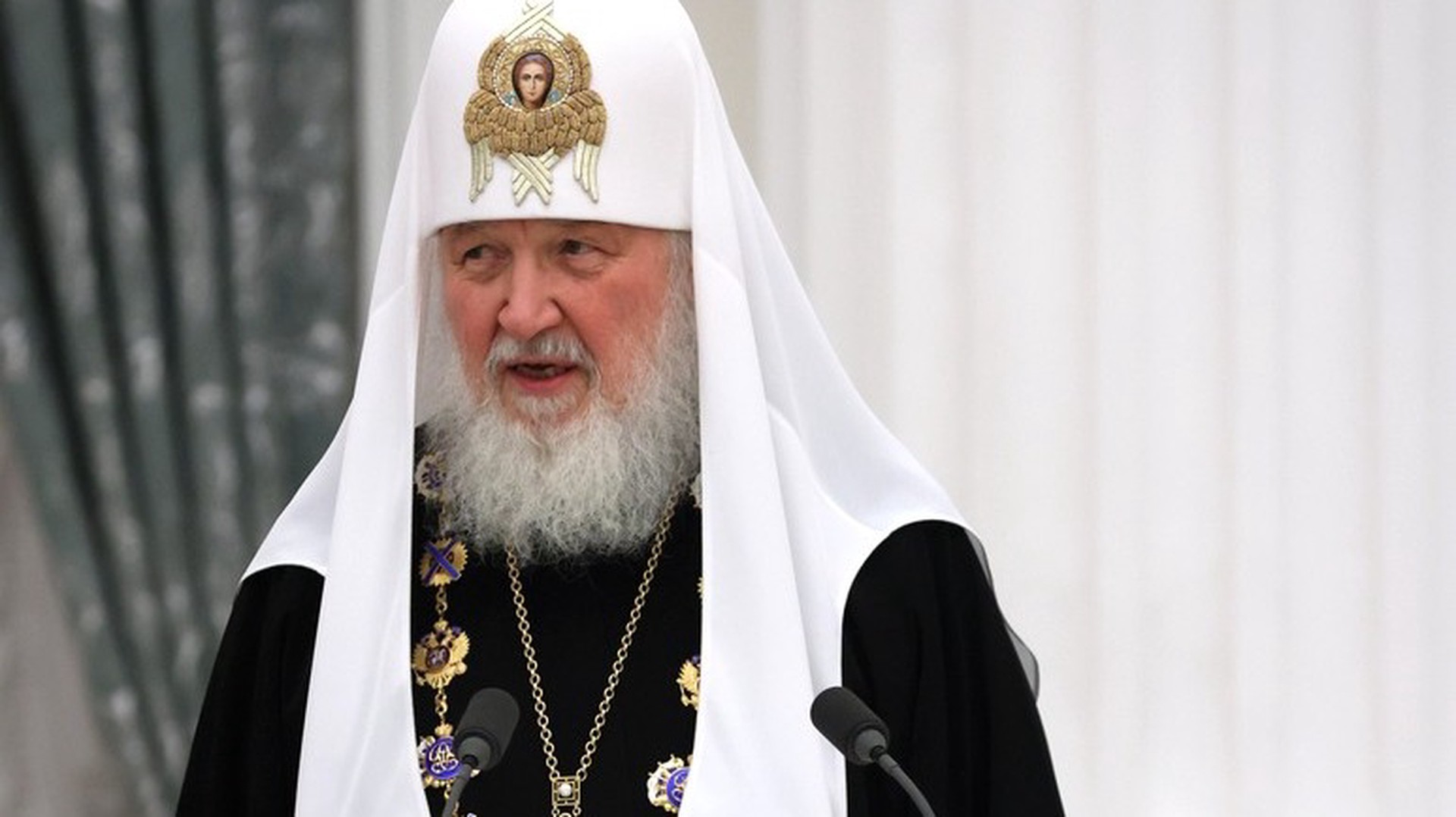 Патриарх Кирилл рассказал, почему мигранты не смогли интегрироваться в Европу 