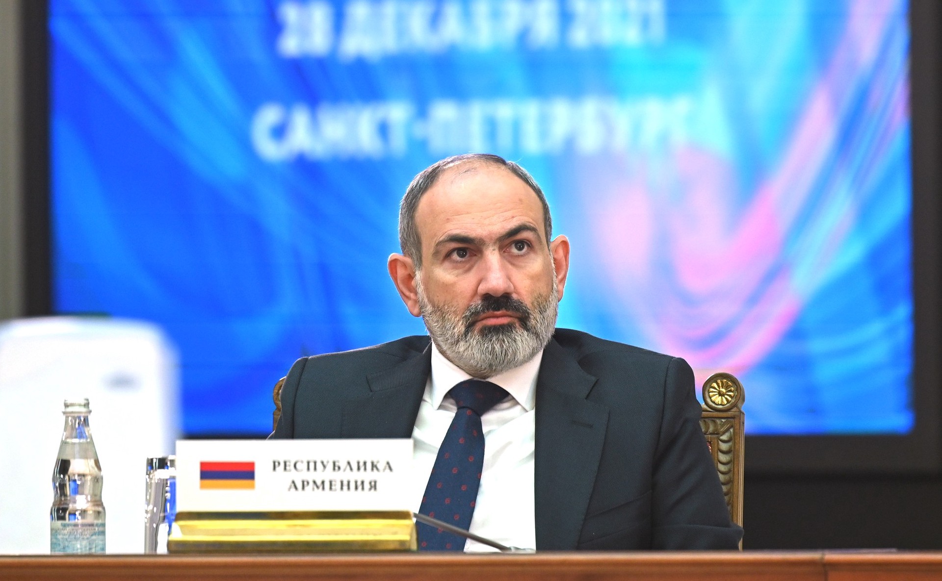 Пашинян: Внешние недемократические силы заставили Армению присоединиться к МУС