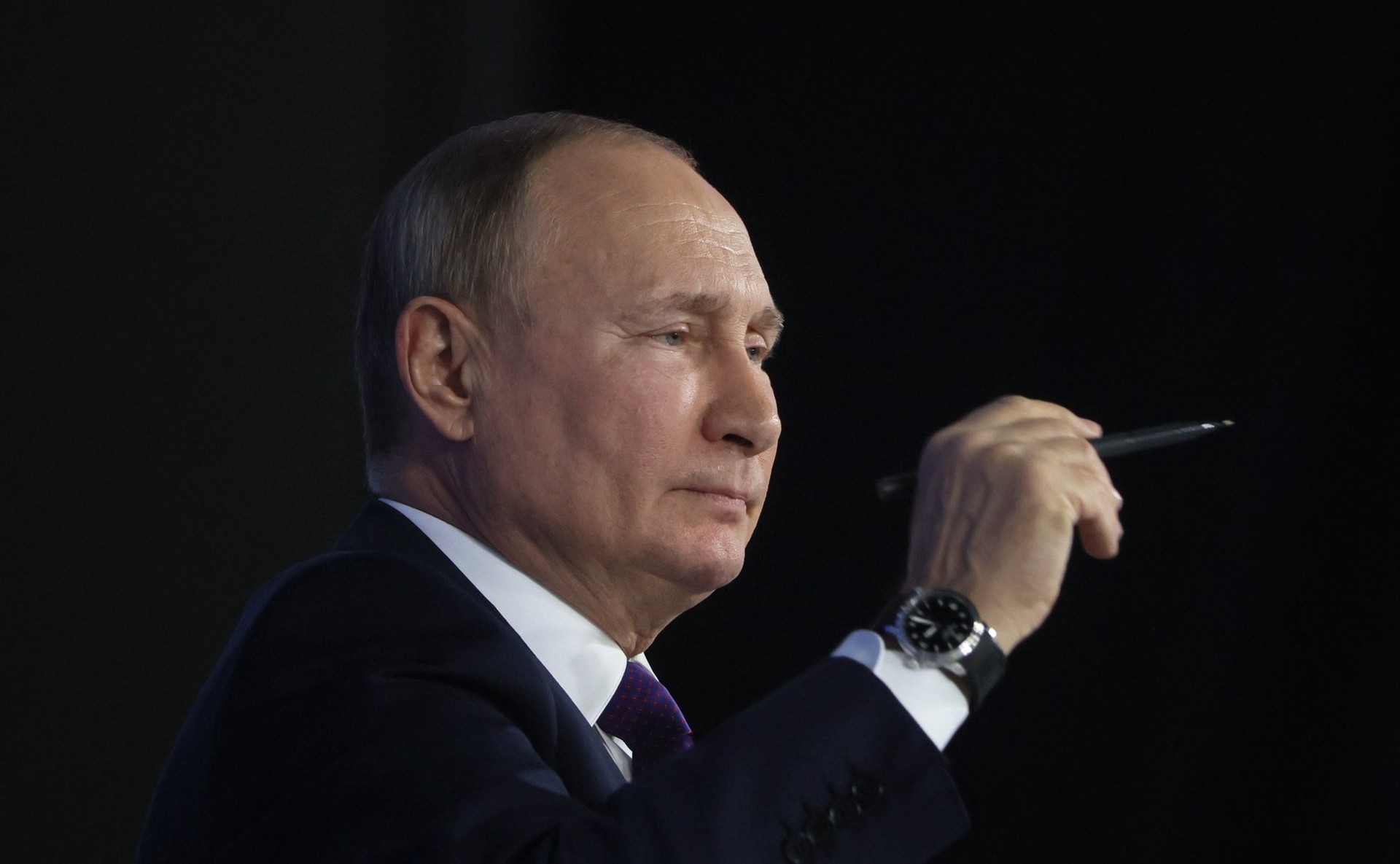 Путин: Быть другом и врагом России – одинаково почётно