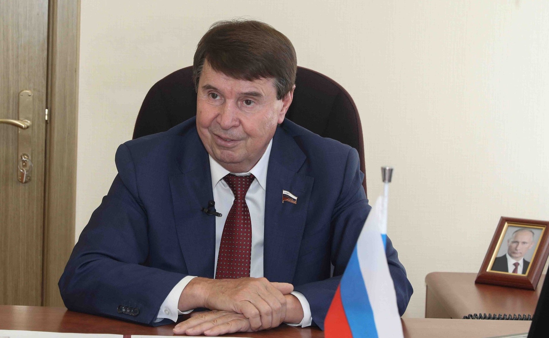 Сенатор Цеков назвал самую главную ошибку Украины