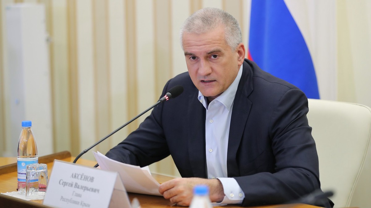 Глава Крыма Аксёнов подтвердил работу ПВО в небе над Джанкоем