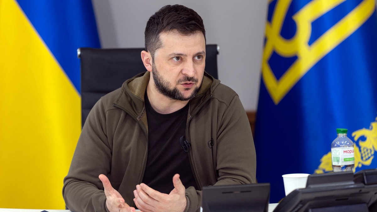 На сайте Зеленского появилась петиция с требованием вернуть на Украине День Победы