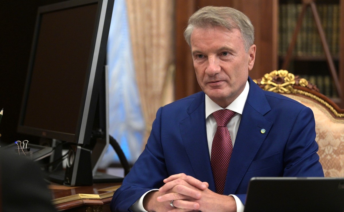  Греф заявил, что не видит большого потенциала для укрепления рубля и предпосылок для сильного снижения