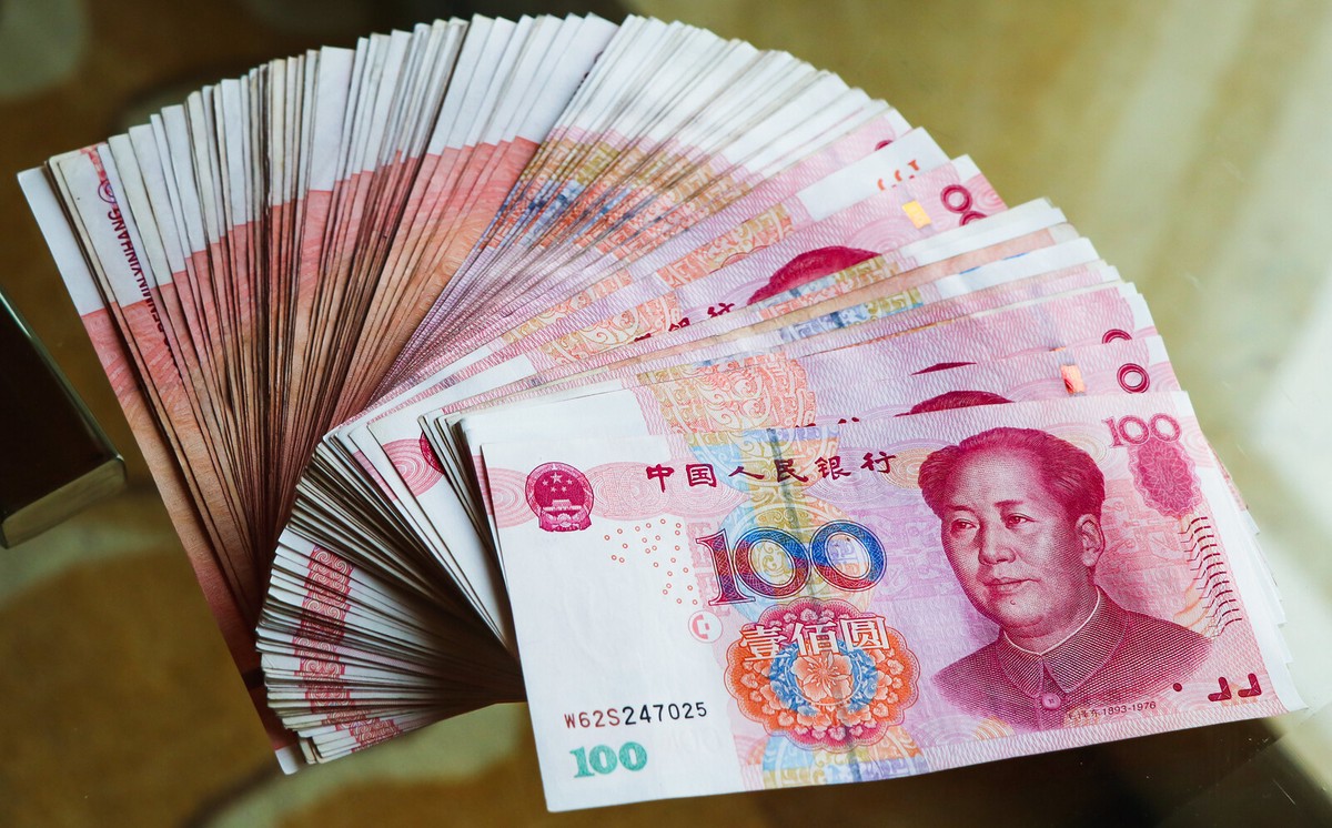 Forbes: Россия заняла третье место в мире по использованию юаня в международных платежах