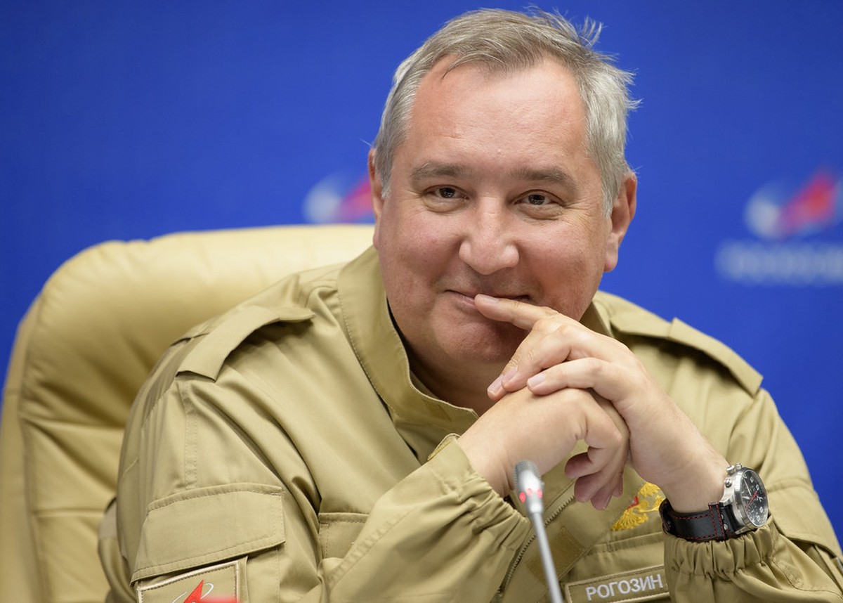 Рогозина не удалось отправить в Москву