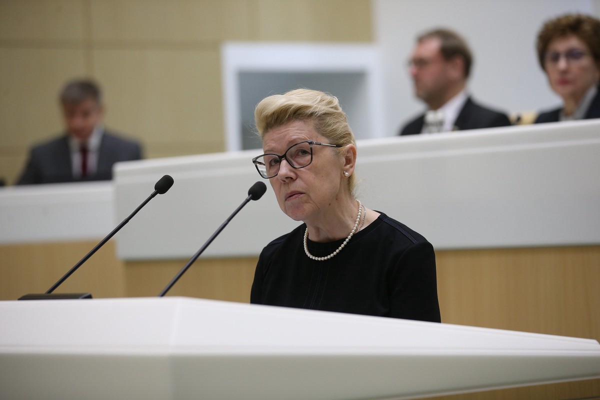 Сенатор Мизулина предложила защищать права эмбрионов в пробирке