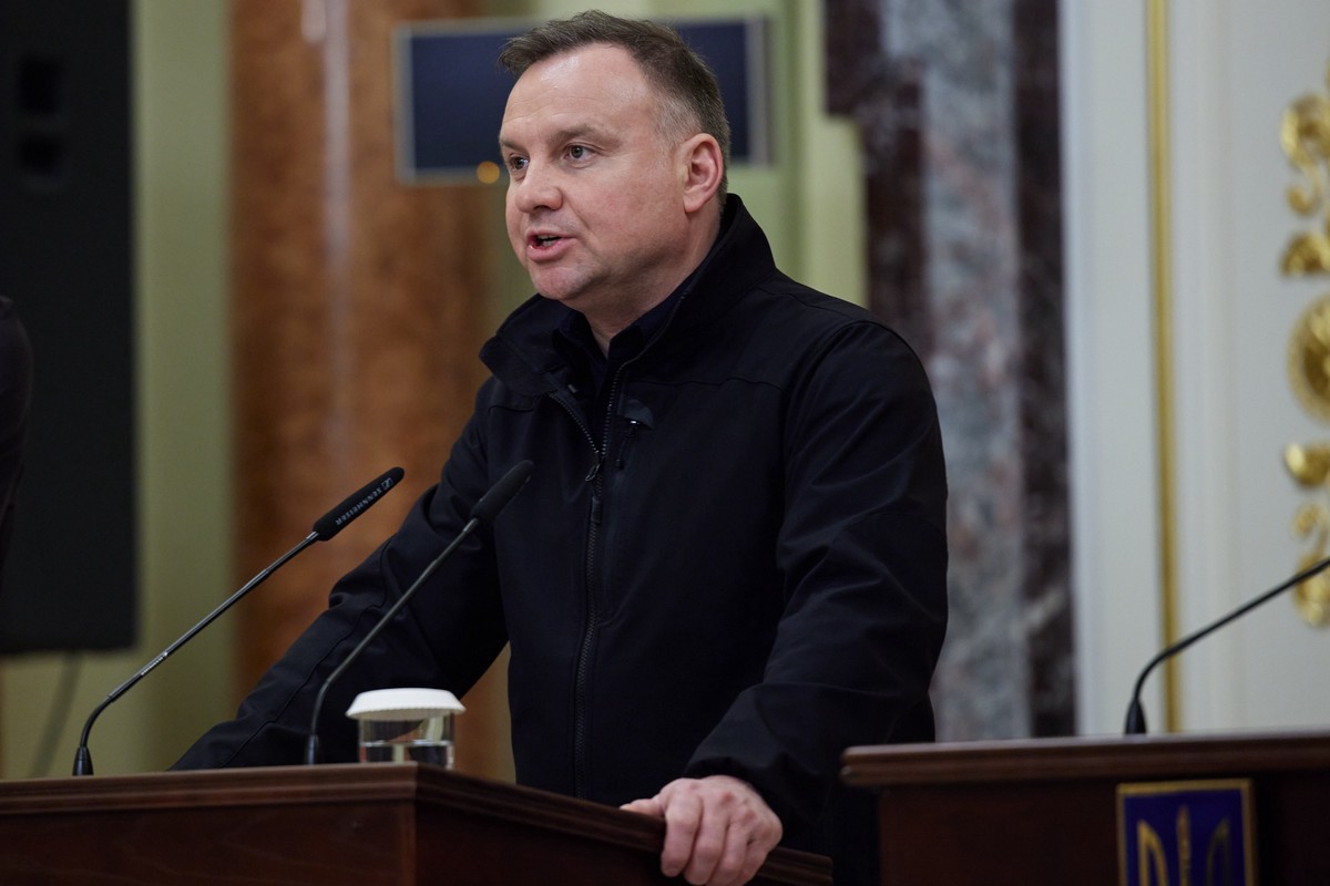 Главное к утру 10 июля: Дуда обиделся и угрожает НАТО, «тупая шутка» США, секретное оружие Трампа