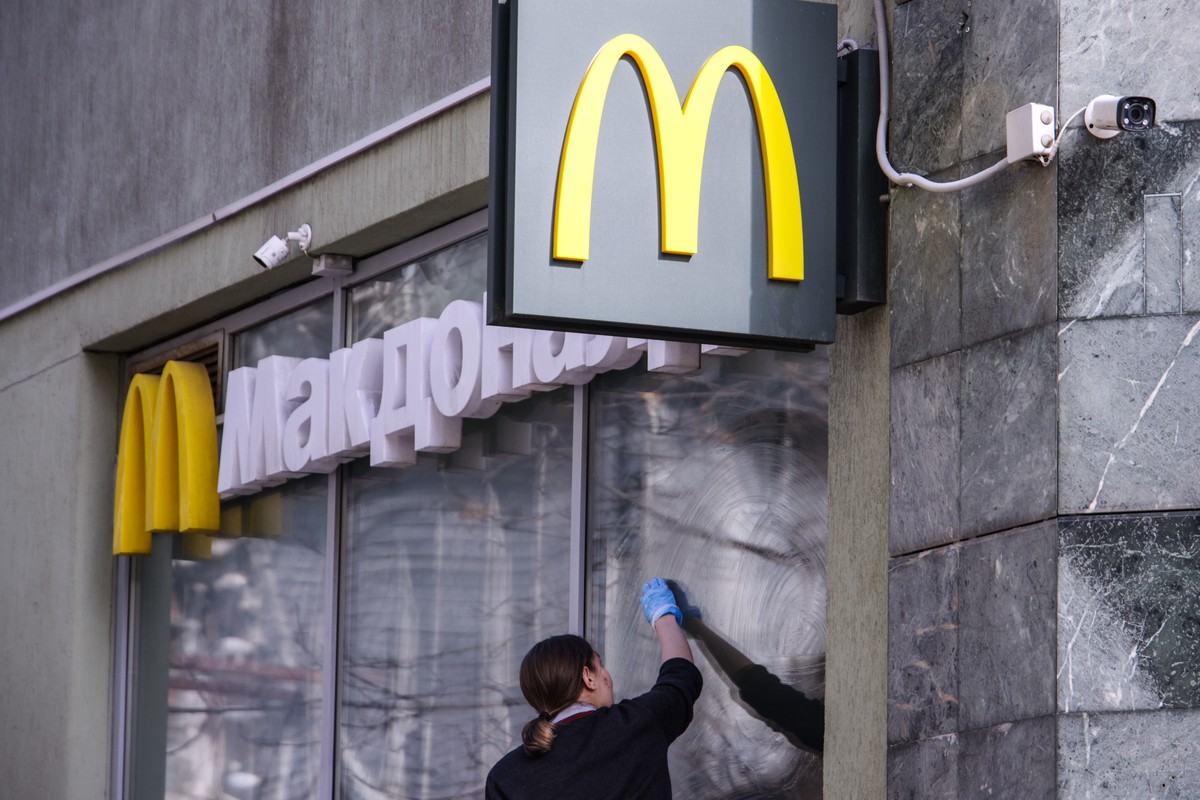 Бывшие белорусские рестораны McDonald's продолжают работу без бренда