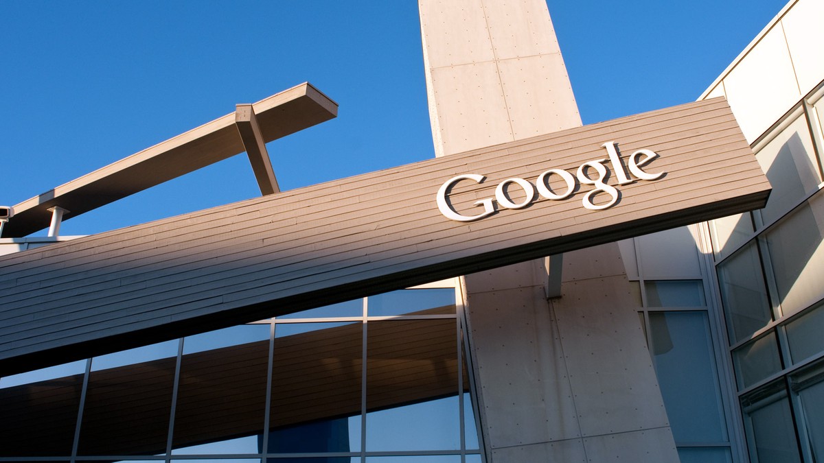 Запретить все сервисы Google в России предложили в Госдуме