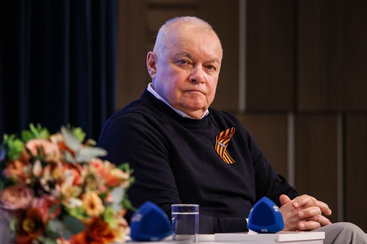 Журналист Киселёв: ЧВК «Вагнер» получил по госконтрактам 858 млрд рублей