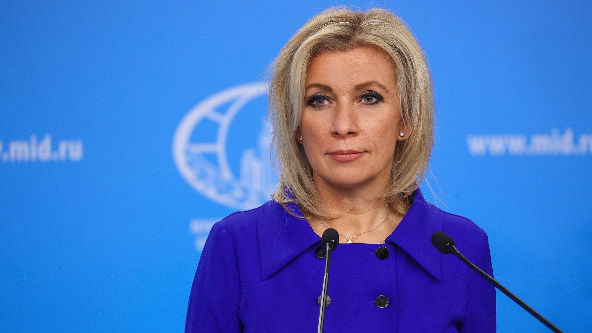 Захарова посоветовала ЕС и НАТО посмотреть в зеркало после атаки ВСУ на Крым