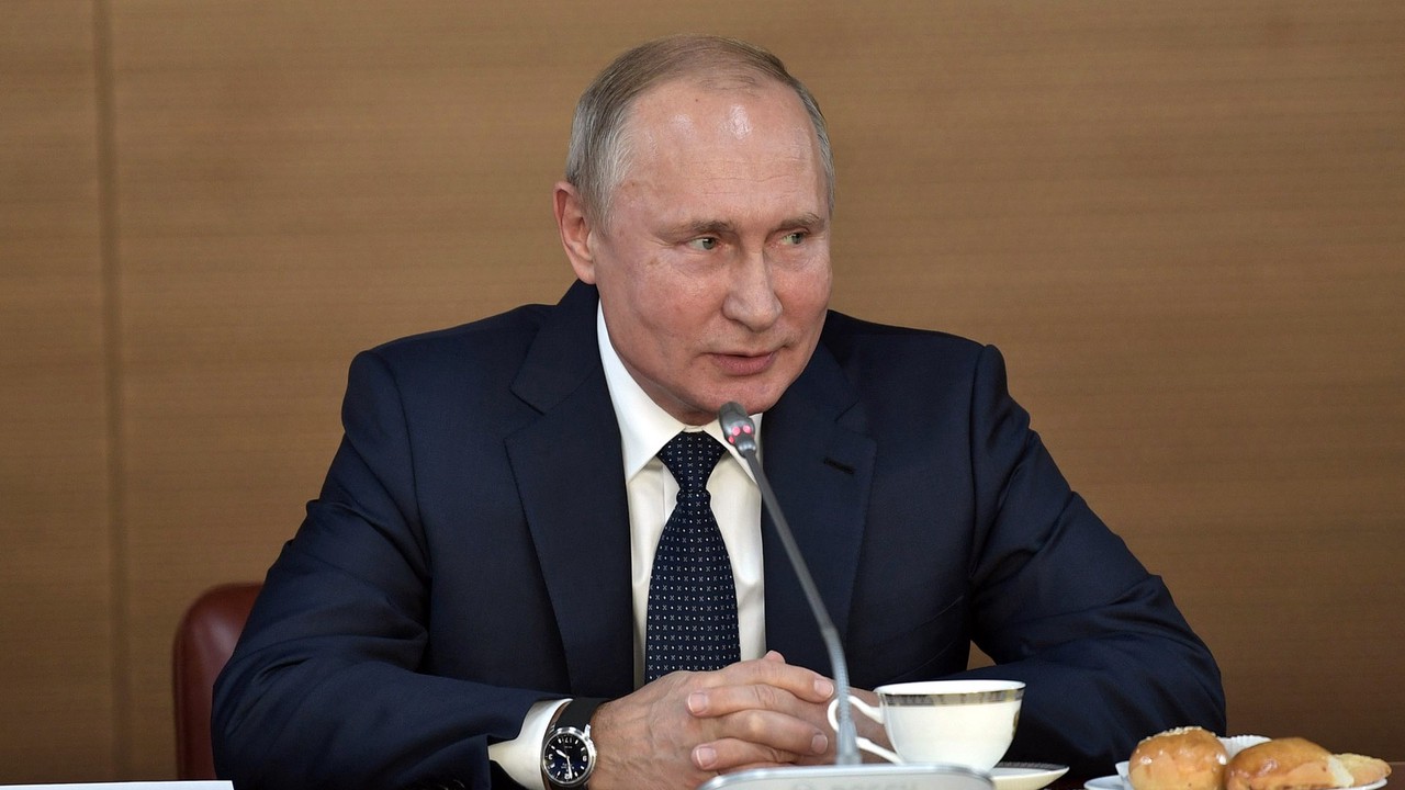 Путин: Передовые технологии будут внедряться на всех уровнях здравоохранения