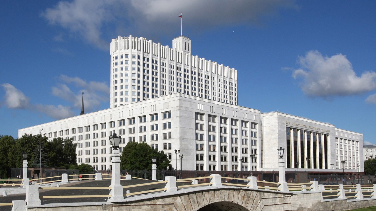 Мишустин освободил главу Пенсионного фонда от должности