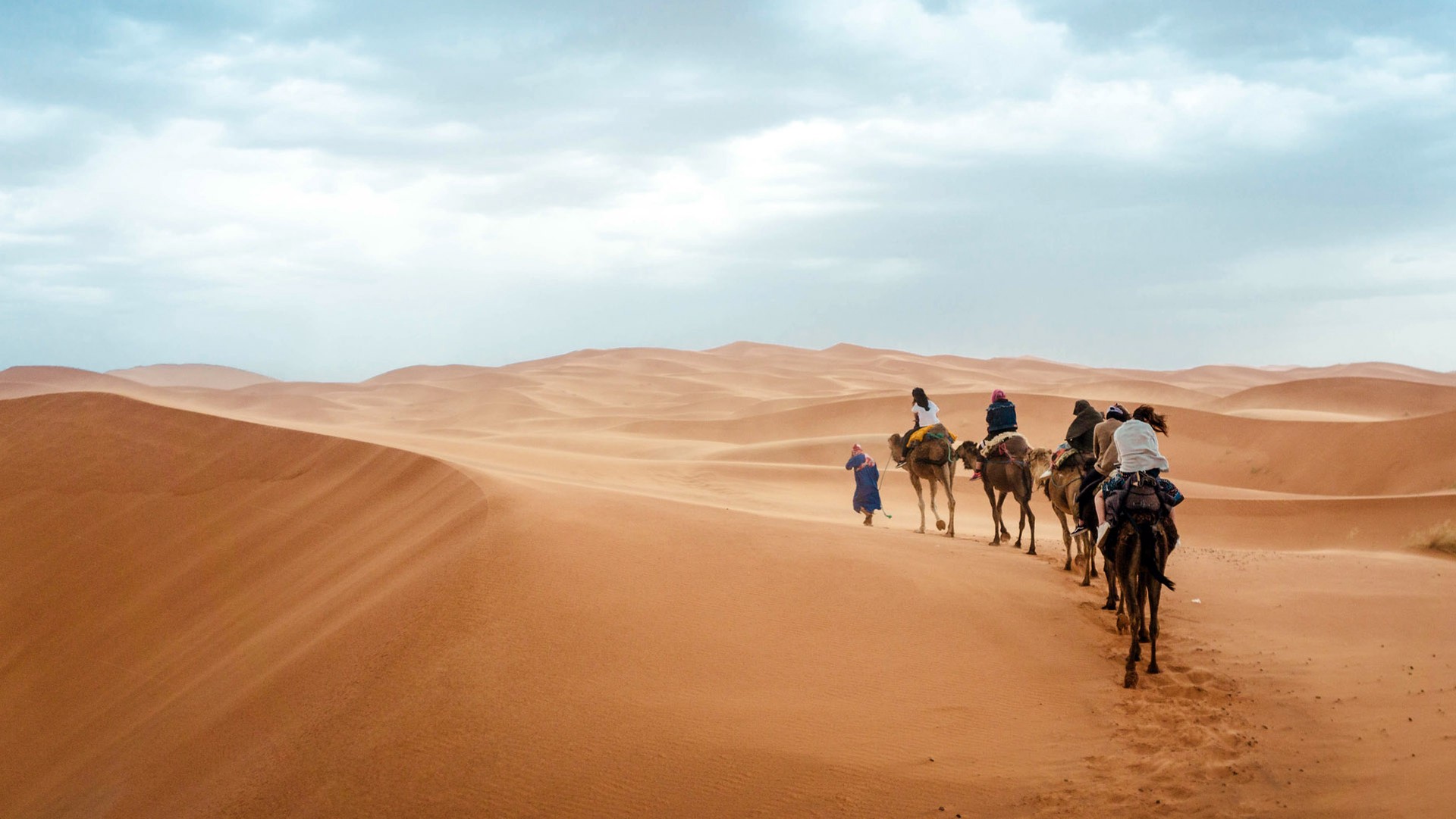 В пустыне Катара уловили «дыхание» дюн
