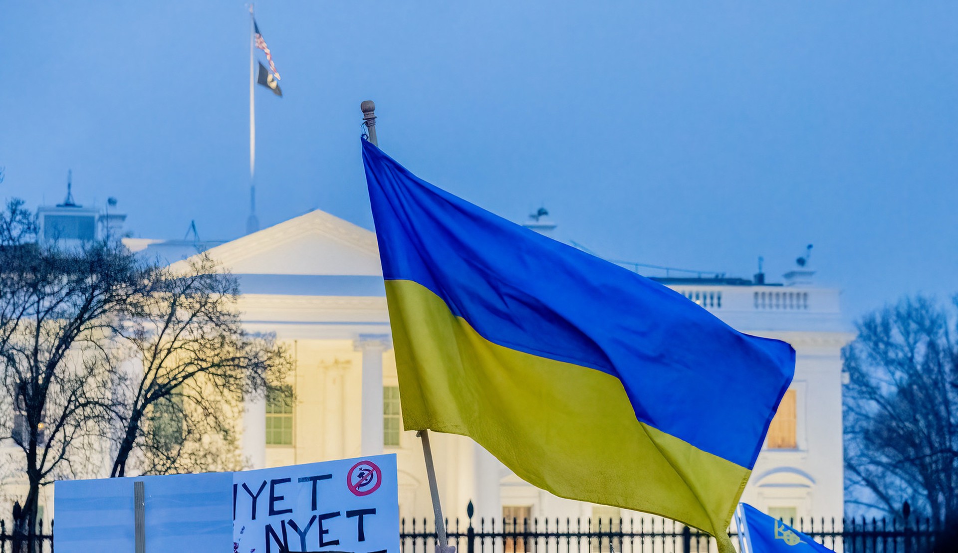 Bloomberg: Украина не получит военной помощи от США минимум до середины декабря