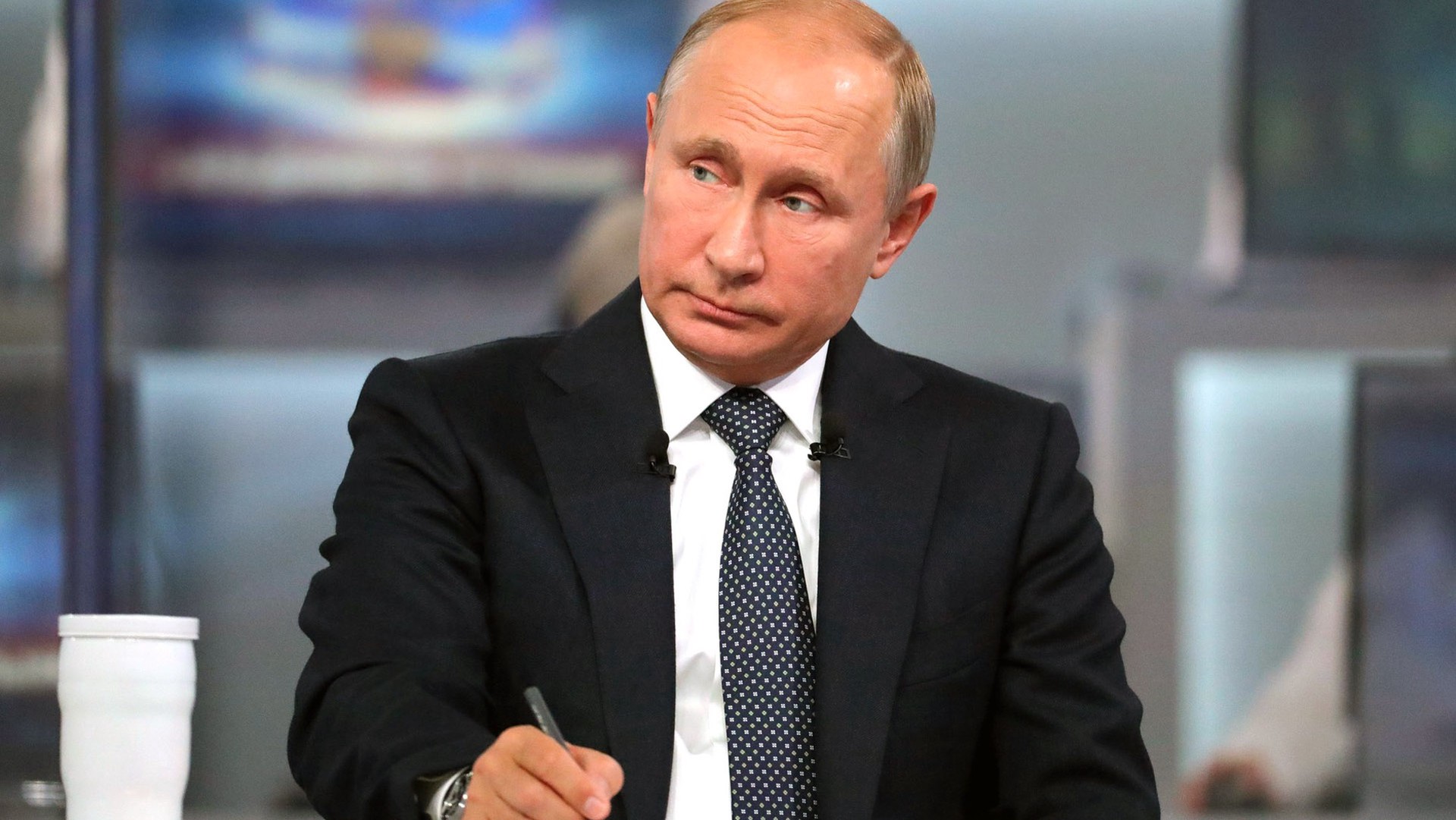 Путин: глава Минфина в докладе назвал ситуацию с финансами устойчивой