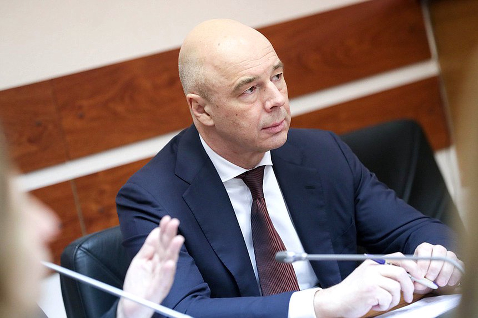 Силуанов: Власти России заинтересованы в продолжении работы иностранных компаний 