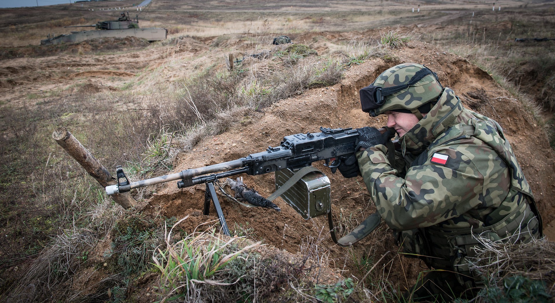 Бывший советник Пентагона Макгрегор предположил, что Польша может стать стороной украинского конфликта 