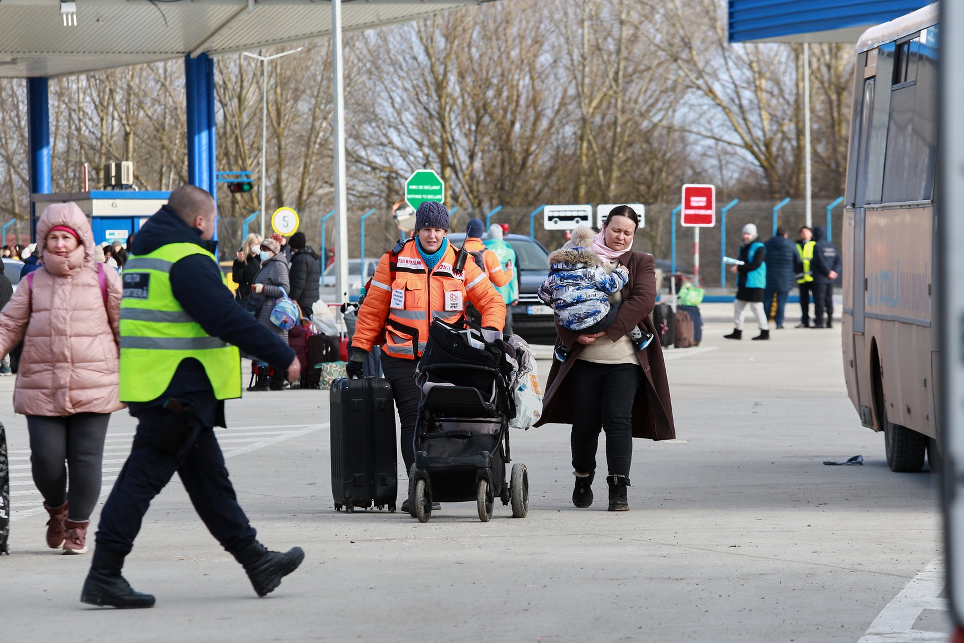 В Британии заявили, что в страну въехало более двухсот тысяч беженцев с Украины