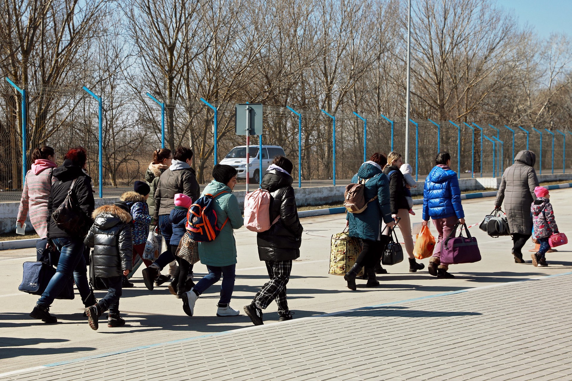 Беженец с Украины пожаловался на «медленное» обслуживание в Канаде