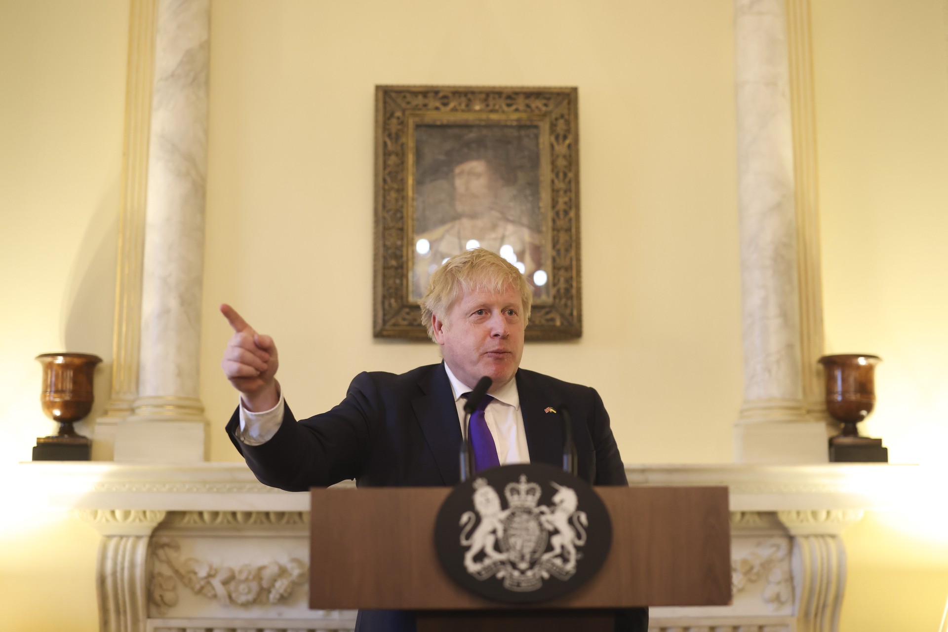 Премьер Великобритании пообещал не высылать украинских беженцев в Руанду