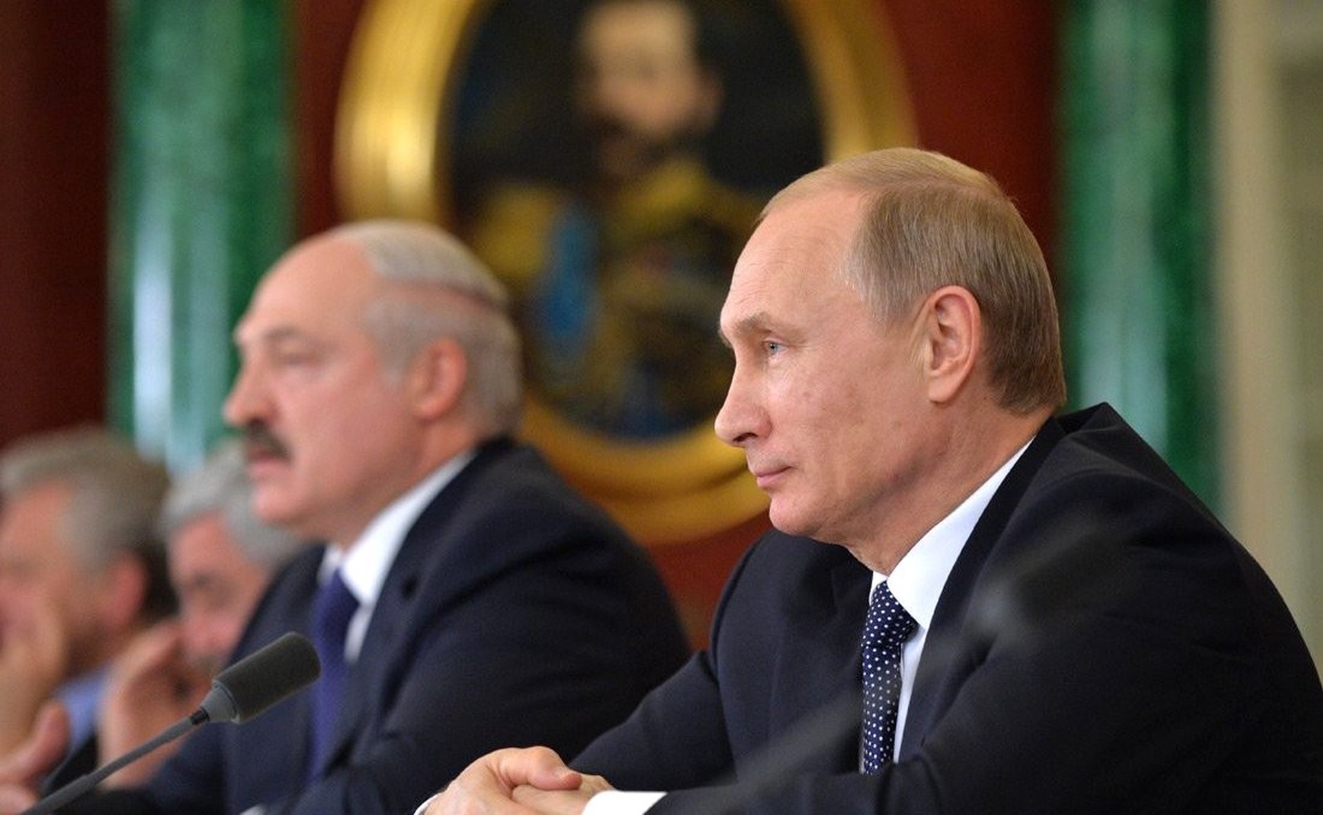 Путин и Лукашенко обсудили по телефону вопросы безопасности