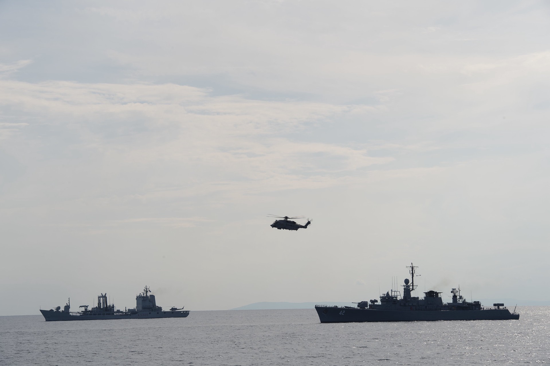 Пентагон: США продолжат полёты над международными водами Чёрного моря