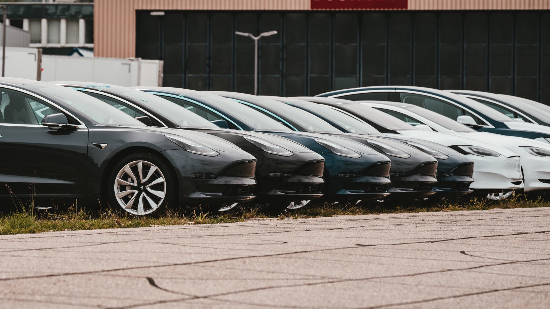 Юрист предостерег от завирусившейся в Сети схемы обхода утильсбора