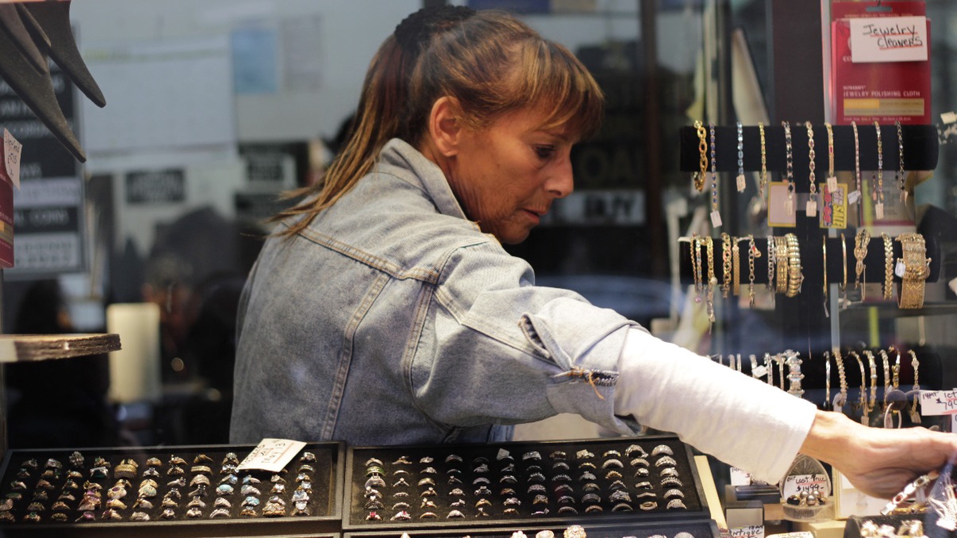 Россияне все чаще выбирают ломбарды вместо кредитов