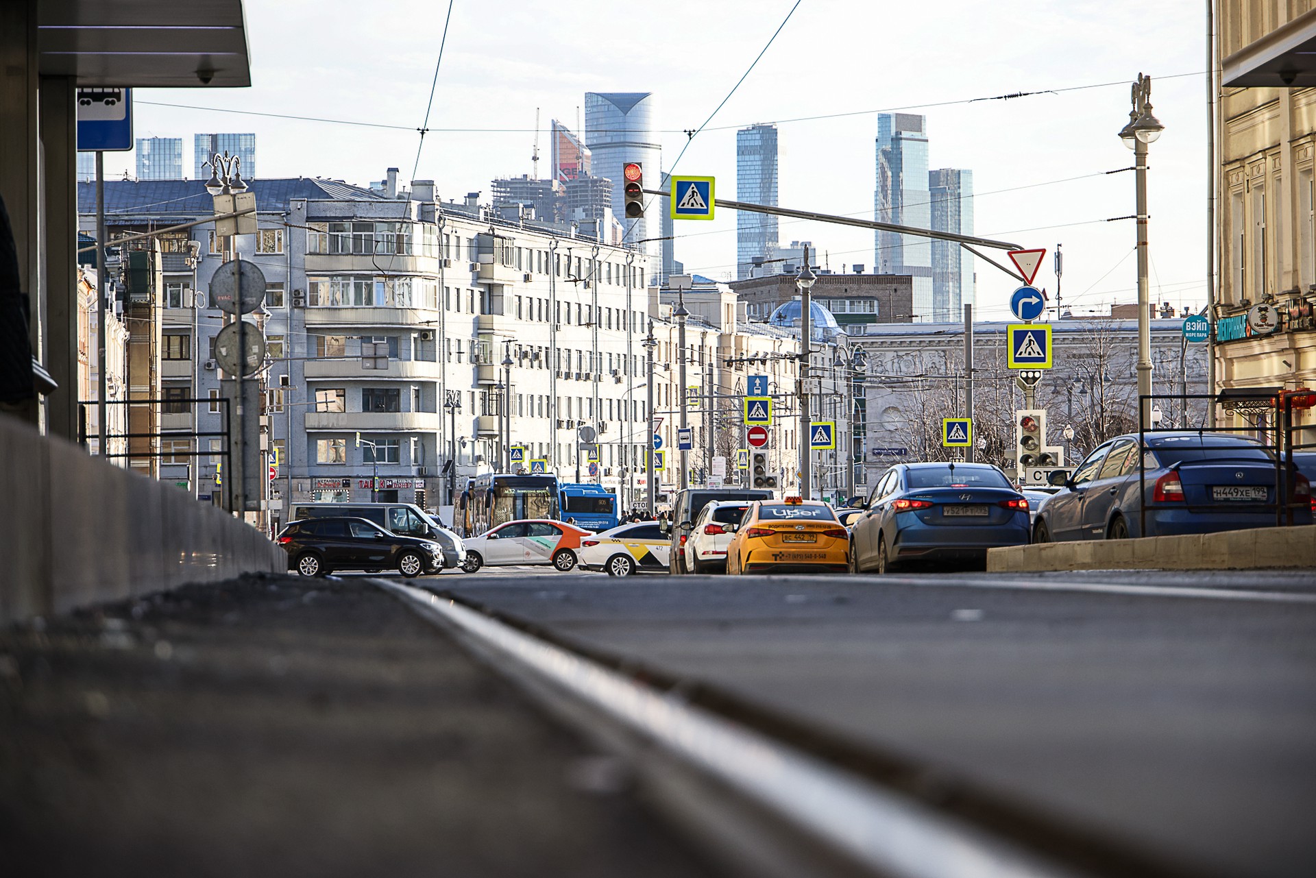 Юрист предупредил, что признание в любви на асфальте может обернуться штрафом