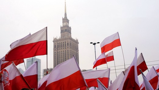 Без вины Посполитая: как Варшава изображает мученицу