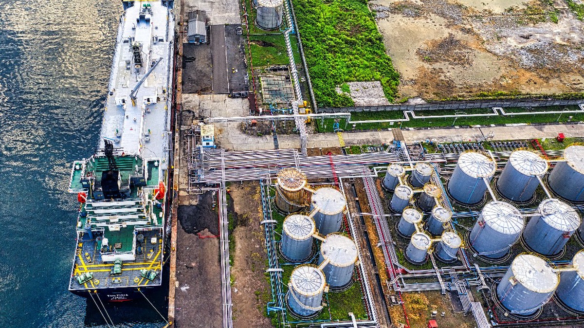 WSJ: ЕС хочет отказаться от российской нефти за полгода