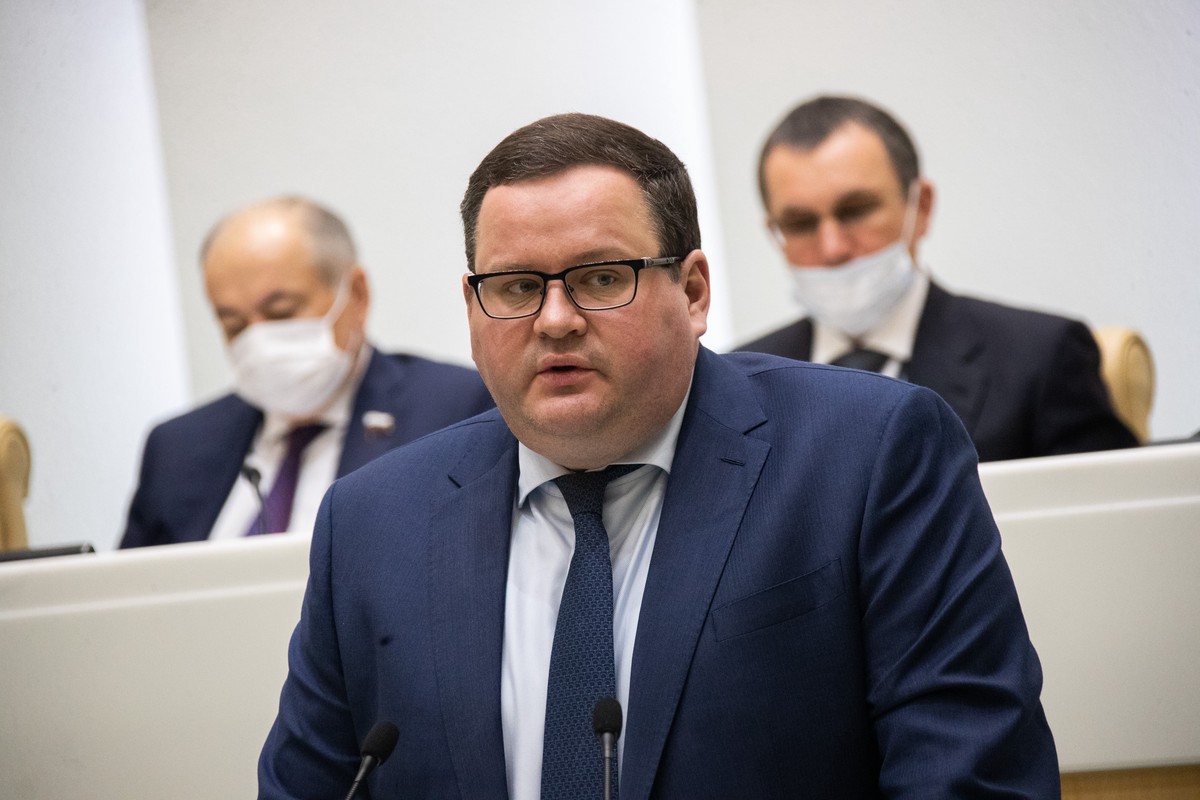 Глава Минтруда Котяков объяснил рост продолжительности рабочей недели дефицитом кадров