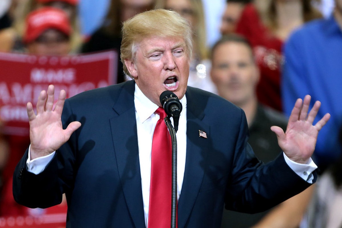 Трамп в конгрессе призвал прекратить помощь Украине в ущерб собственной армии