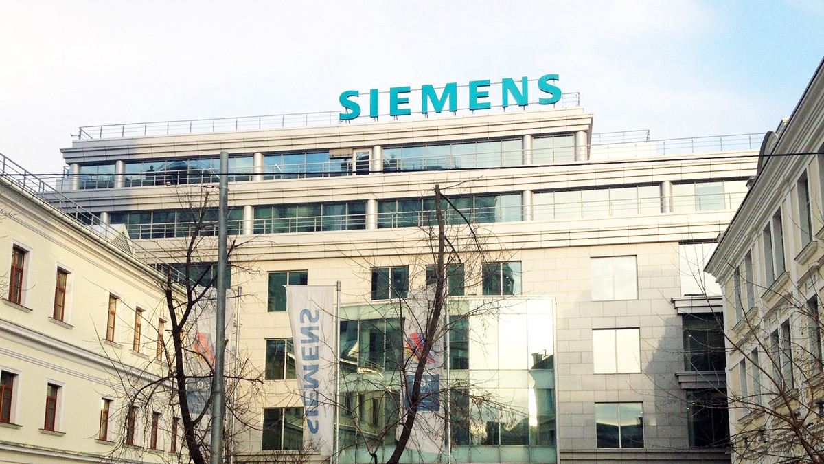 Siemens и Volkswagen признали ответственность за приход нацистов к власти