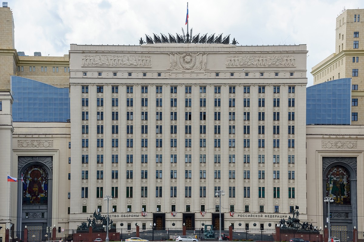 Минобороны: средства ПВО уничтожили два украинских беспилотника над Брянской областью