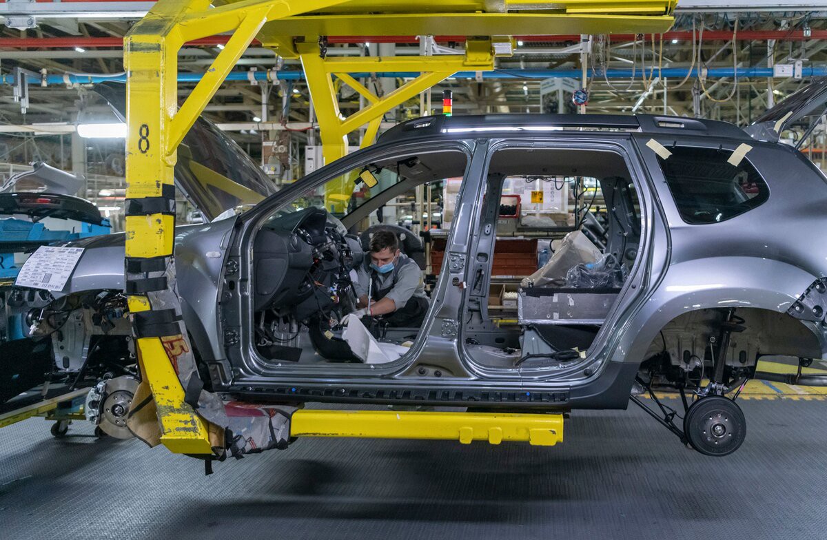 В Санкт-Петербурге начался выпуск автомобилей нового бренда XCITE