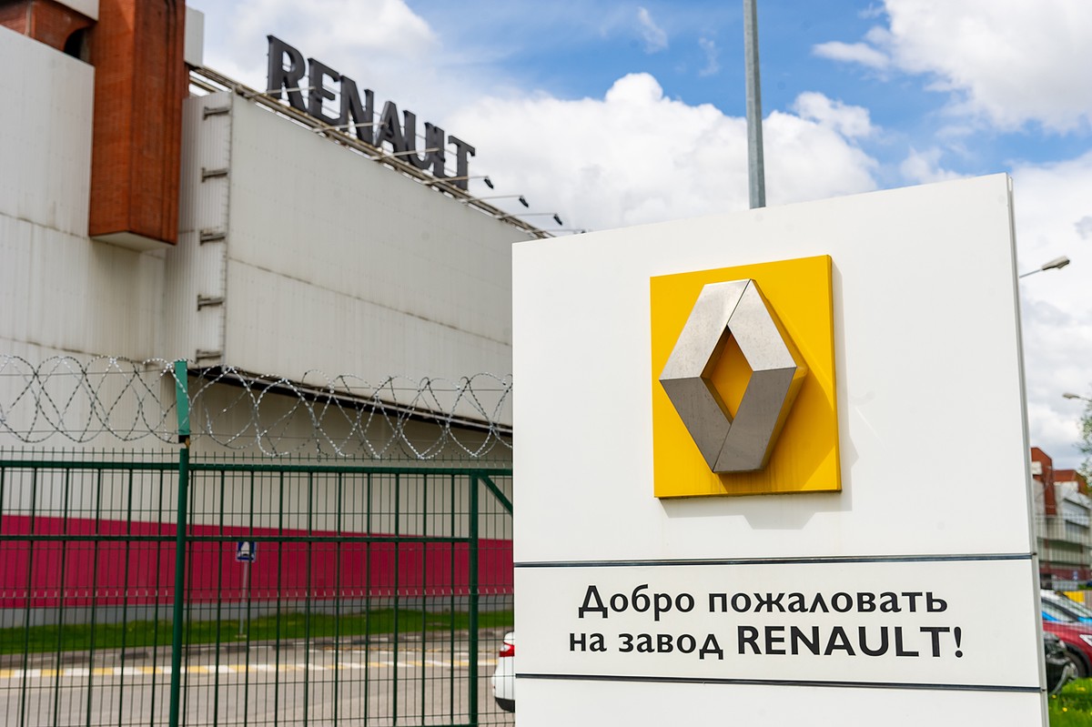 В АвтоВАЗе назвали условия возвращения Renault в РФ